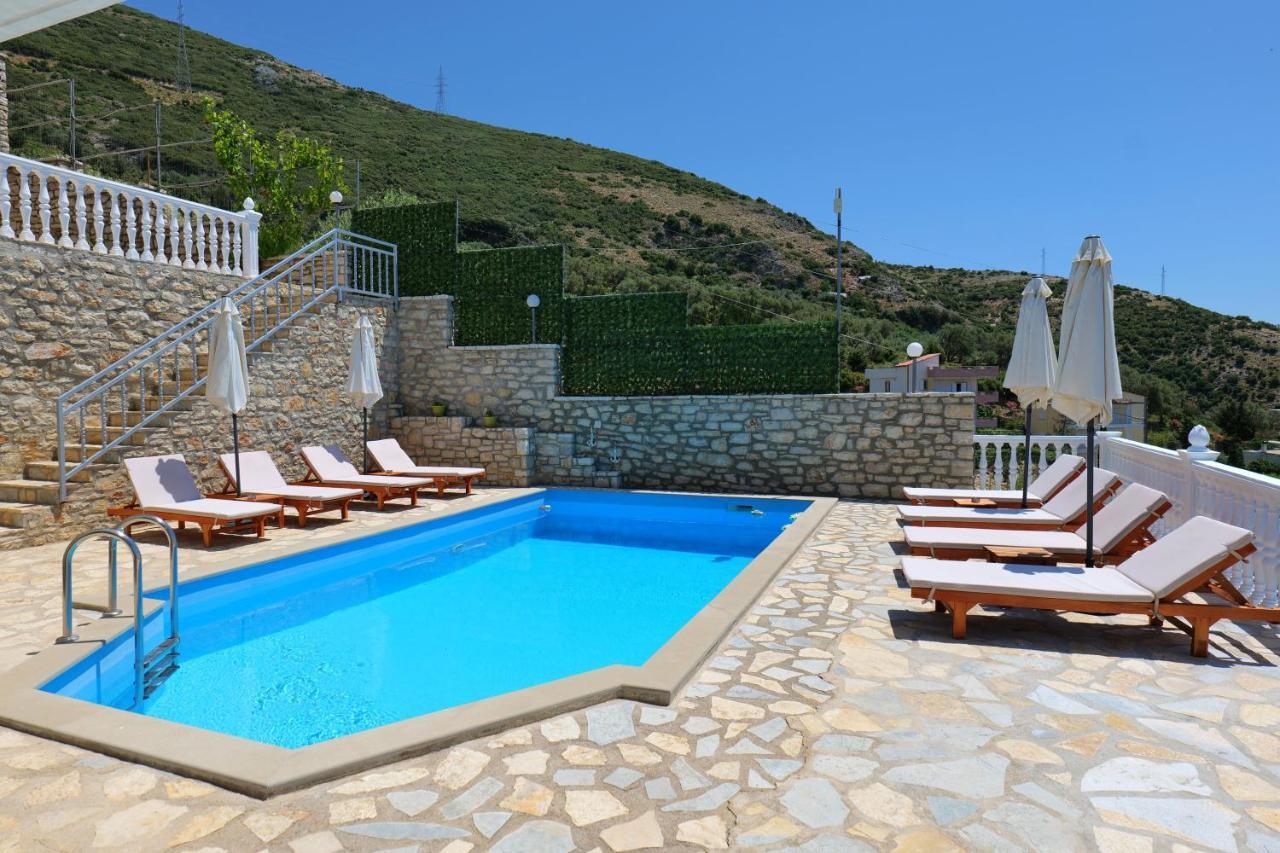 Sunset Villas Кепаро Екстериор снимка