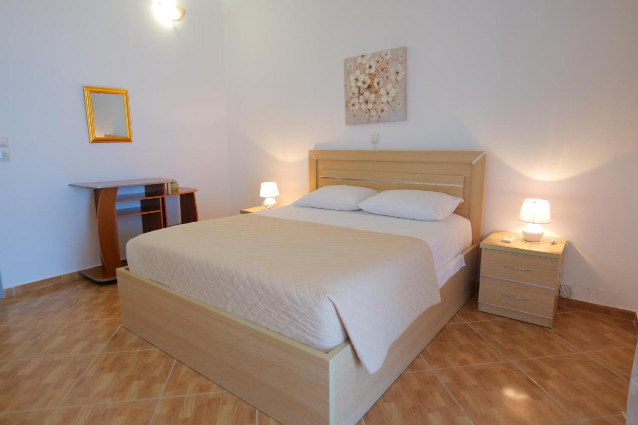 Sunset Villas Кепаро Екстериор снимка